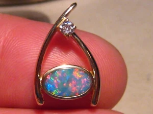 1.0 ct. Opal and Diamond Pendant , Solid 14k Yellow Gold - Picture 1 of 11