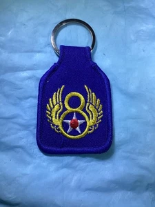 United States Air Force USAF 8th Division Keyring New - Bild 1 von 2
