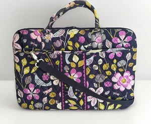 VERA BRADLEY Bandolera Carcasa Rígida Estuche para Laptop Patrón Ruiseñor Retirado 16x12 - Imagen 1 de 18