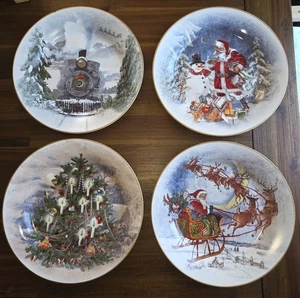 Neu Pottery Barn Nostalgische Santa Weihnachten Winterwald Essteller S/4  - Bild 1 von 7
