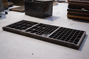 Vintage Letterpress Typecase Shadow Tray with 8pt Old English OE (2933) - Picture 1 of 6