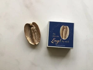 Handschmeichler Bronze Engel  4,3 cm in Geschenkschachtel Maria Laach - Bild 1 von 2
