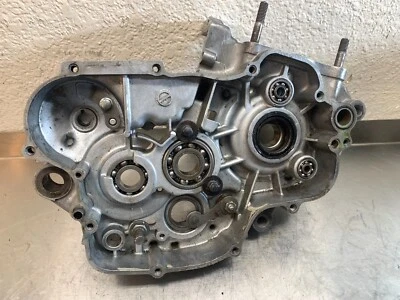 OEM KAWASAKI KX 125 KX125 1996-1998 CÁRTER LATERAL DERECHO MANIVELA FUNDAS RH Foto 1 de 4