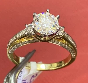 2 Ct Round Cut VVS1 MOISSANITE Solitaire Engagement Ring Solid 14K Yellow Gold - Picture 1 of 5