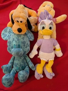 Disney Plüschtier Kuscheltier Konvolut Winnie Puuh Pluto Mickey Mouse Gänseblümchen Ente x 4 - Bild 1 von 6