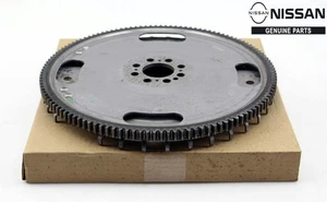 Nissan Plate Assy 12331-1CA0B OEM Original Motor Zylinderkopf Ratlos Shield Neu - Picture 1 of 2