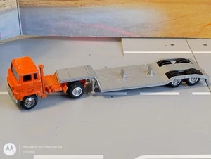 Eidai Grip Isuzu VWR 340 SEMI-Trailer TD-2010 Bulldozer Carrier 1:100 orange - Bild 1 von 5