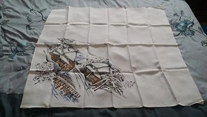 Vintage schwerer cremefarbener handbemalter Seiden-Eckschal asiatisch 50er Jahre signiert - Bild 1 von 12