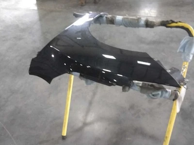 Guardabarros conductor hatchback sin turbo compatible con 10-13 MAZDA 3 490944 Foto 1 de 2