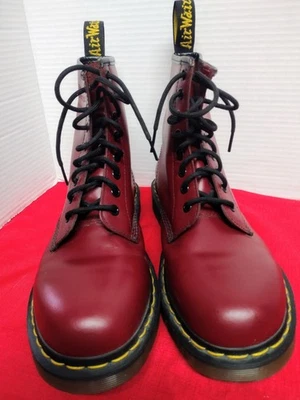 Botas DR. MARTENS 1460 de cuero liso con cordones rojo cereza cuero liso para hombre 8 Foto 1 de 4