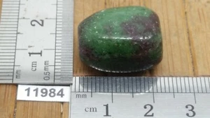RUBIS sur ZOISITE pierre roulée mineraux lithotherapie collection soin reiki - Picture 1 of 2