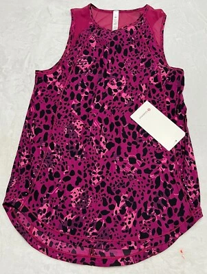 TANQUE ESCULPIDO LULULEMON- TAMANHO 2- CAMUFLAGEM CHITA MAGENTA ROXO-NOVO COM ETIQUETAS-VAREJO US$ 58,00 - Imagem 1 de 2