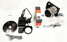 Used Sony Alpha NEX-5 Compact System Camera Kit - Black (14MP, SEL 18-55mm Lens)