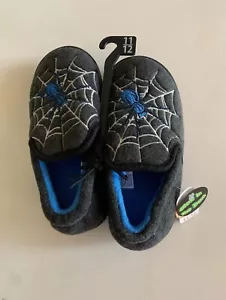 Pantofole Wonder Nation Spider Web Design Glow In The Dark per ragazzi/bambini taglia 11/12 - Foto 1 di 4