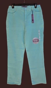 NWT Gloria Vanderbilt Aqua blue AMANDA Slimming tapered leg Jeans Size 14 - Picture 1 of 7