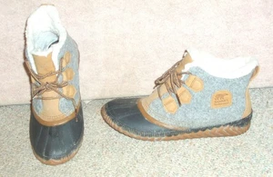Women's SOREL Out N About felt waterproof booties NL3150-052 , size 10 - Picture 1 of 5