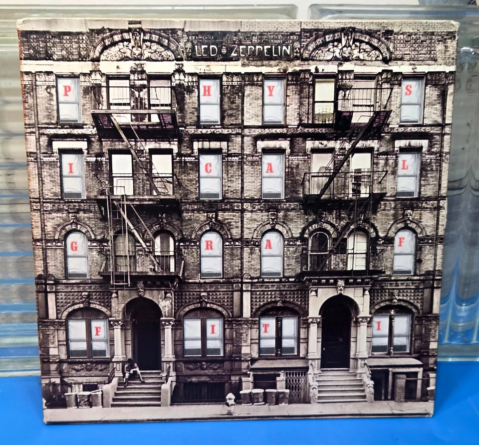 Led Zeppelin Physical Graffiti 1975 2LP Vinyl Swan Song Die Cut 1st Press - Image 1 of 4