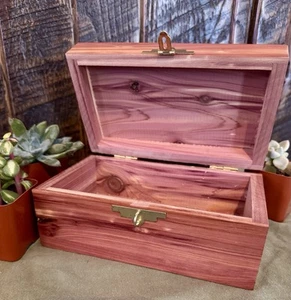 Cedar Hand Made Jewelry Box-Menonite Made In The USA Lock Included - Picture 1 of 3
