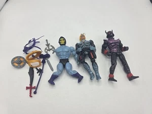 Lote De 4 Figuras De Colección He-Man MOTU Masters of the Universe con Accesorios - Imagen 1 de 4