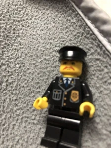 Lego Police Officer City Suit Tie Badge, Nostache 7687. Cty0153 - Picture 1 of 1