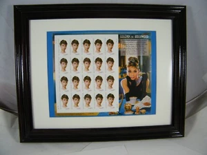 AUDREY HEPBURN LEGENDS OF HOLLYWOOD FRAMED 20 STAMP SHEET 37 CENT 2002 12 X 15 - Picture 1 of 6