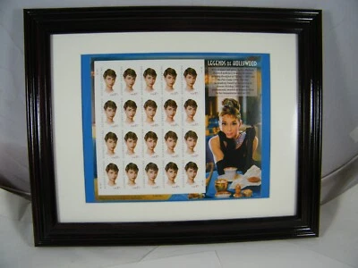AUDREY HEPBURN LEGENDS OF HOLLYWOOD  FRAMED 20 STAMP SHEET 37 CENT 2002 12 X 15 - Image 1 of 4