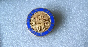 HERBERT PARK BOWLING CLUB ENAMEL BADGE - Picture 1 of 2