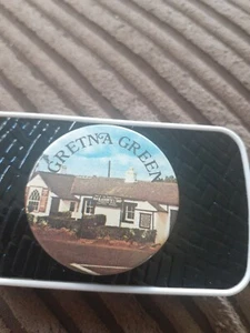 Insignia Gretna verde vintage - Imagen 1 de 3