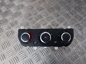 Commande de chauffage Clim RENAULT CLIO IV (4) PHASE I (1) De 07-2012 à 12-2016 - Picture 1 of 3