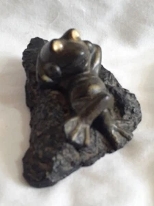 Statuina rana vintage realizzata a mano con carbone - Foto 1 di 7