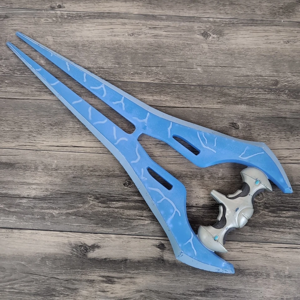 Halo Energy Sword Cosplay Halloween Costume Prop 2017 Disguise Microsoft 25" Toy - Image 1 of 4