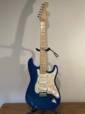 Fender Stratocaster Plus Deluxe Vintage Blue Burst 1995 W/“Plus” Case Lace PU - Image 1 of 4