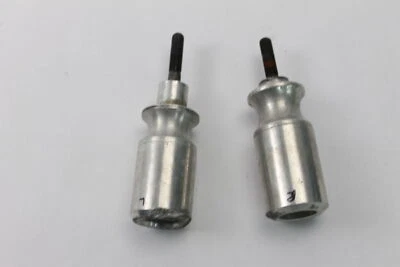 Suzuki GSXR 600 2005 cuadro izquierdo/derecho clavijas deslizantes de choque Foto 1 de 4