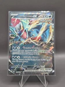 Roaring Moon ex 124/182 Sv04: Paradox Rift Holo - Bild 1 von 3
