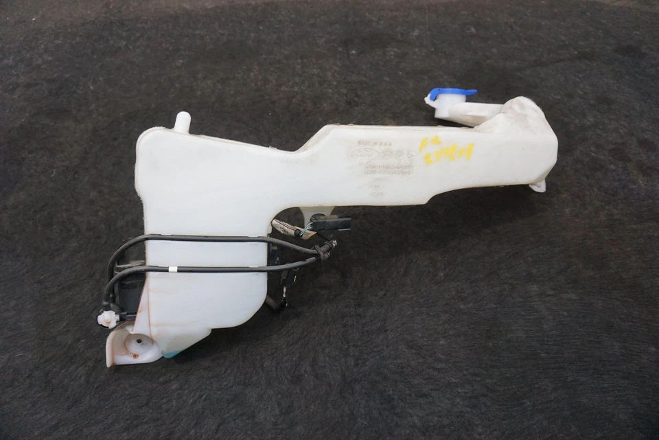 Tanque depósito lavadora parabrisas LC5B17B613 Lincoln Aviator Reserve U611 2020-23 Foto 1 de 4