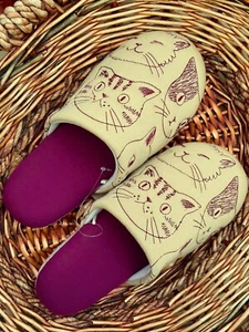 Japanese Cat Face Slippers Size 5-7 Aldult`s Slippers Onesize 05247 - Picture 1 of 5