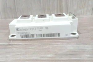1PC- INFINEON FF300R12KS4 IGBT MODULES 1200V/ 300A- BRAND NEW - Picture 1 of 7