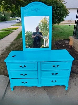 Винтажный комод 1980-х Henry Link French Provincial с зеркалом - Изображение 1 из 4