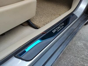 Protectores de automóvil 2021 para accesorios automáticos del alféizar de puerta del umbral de las placas raspadas del umbral de la puerta para Mazda cx5 cx30 - Imagen 1 de 12