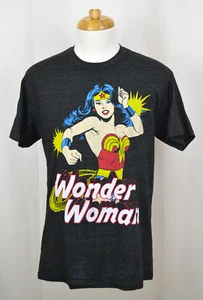 Wonder Woman Classic Comic Book Art T-shirt DC Comics Graphic Tee Dark Gray NWT - Picture 1 of 2