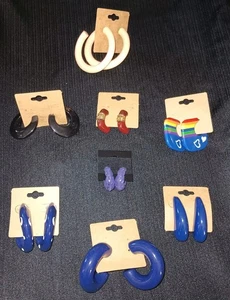 New/Vintage Lot Of 8 Pair of Pierced Hoop Lucite/Plastic Earrings  - Picture 1 of 3