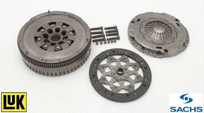 Kit de volante y embrague Smart ForFour Mk1 W454 2004-2006 1.5CDi 94Bhp doble masa - Imagen 1 de 4