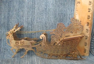 SANTA EN VUELO EN TRINEO Vintage LATÓN Árbol de Navidad Adorno ORN93 - Imagen 1 de 3