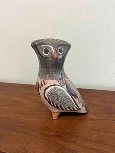 Vintage Tonala Folk Art Pottery Owl Figurine - Hand Painted - Picture 1 of 11