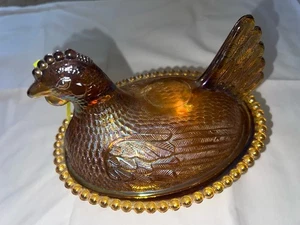Vintage Indiana Glass Iridescent Marigold Hen On Nest Chicken cover Dish *flaws* - Picture 1 of 17