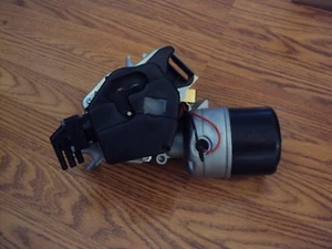 74 75 76 77 78 79 80 81 Pontiac Firebird Smokey Bandit Trans Am Wiper Motor - Picture 1 of 1