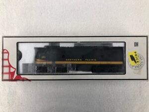 Northern Pacific NP F3A Phase 1 Stewart Hobbies HO Scale Locomotive