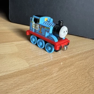 Easter Thomas & Friends Spring Fair Car Gullane 329 8 SR00 2002 Foto 1 de 4