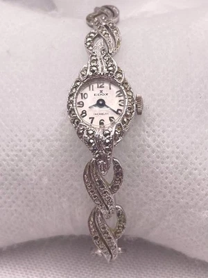 Reloj Pulsera EDOX Años 50 Marcasita Incrustado Damas Cuerda Manual Estuche Ovalado Foto 1 de 4