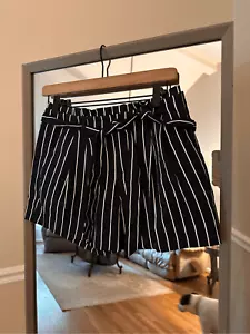 Pantalones cortos a rayas Banana Republic talla 0 - Imagen 1 de 6